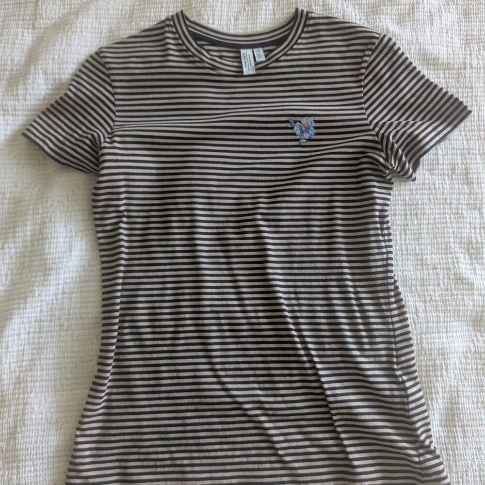 & Other Stories 100% cotton striped T-shirt with flower embroidery